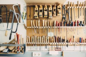 Outils garage indispensables